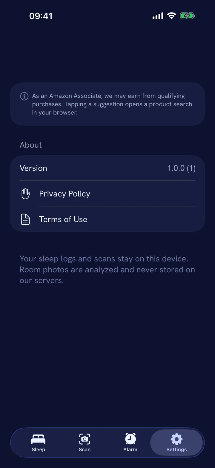 Somnest settings screen showing version, privacy links, and an on-device privacy note